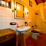 The Lemon Place By Nicola Real Estate カントリーハウス